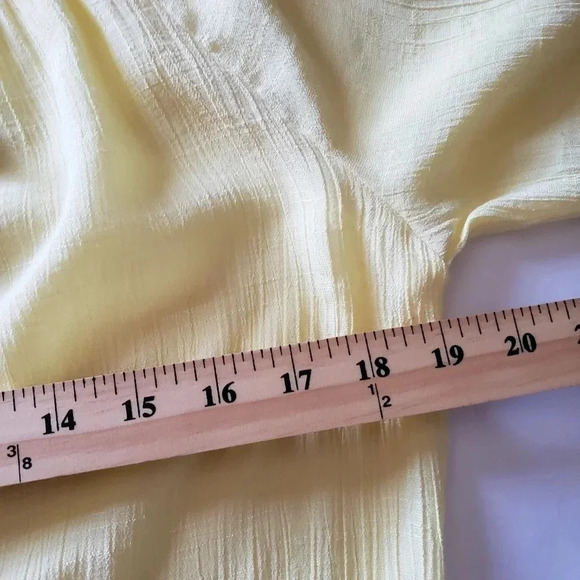 -IZ Byer women blouse size L yellow color - Picture 10 of 10